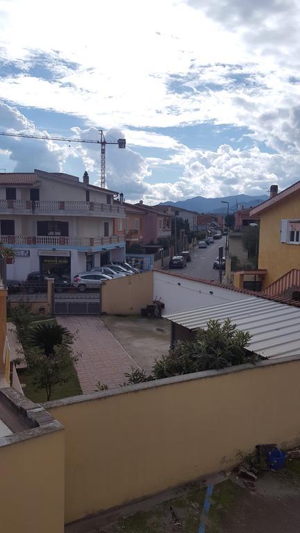 Casa Vacanze Capoterra Buitenkant foto
